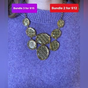 Unique Gold Francesca’s Circle Crystals Necklace with Fun Background Pat…